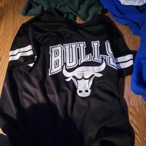 Bulls Tee shirt